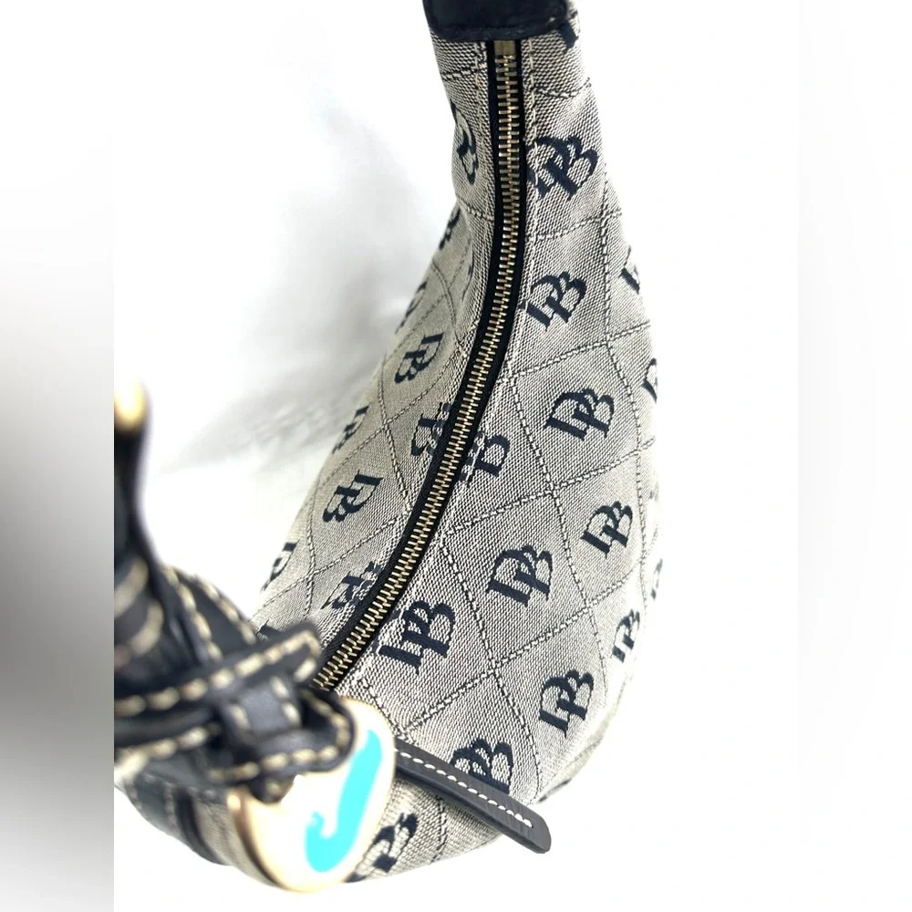 Dooney Bourke Vintage Black White Signature Jacquard Small Shoulder Bag Charm - Picture 7 of 10